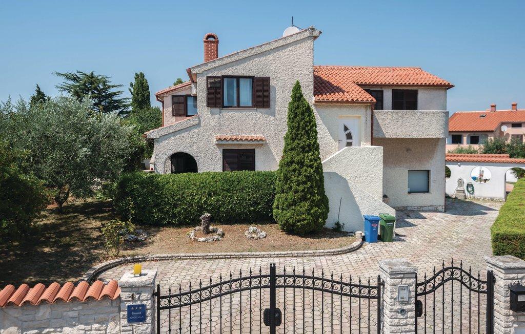 באניולה Apartments Biserka 1495 מראה חיצוני תמונה